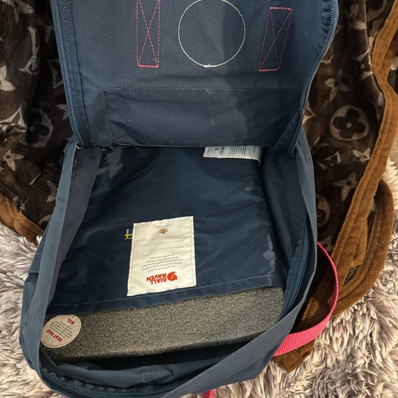 Fjallraven bag - Picture 3 of 3